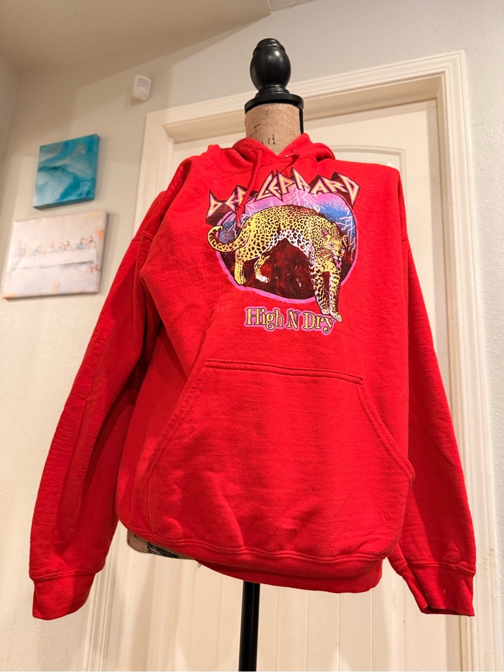 Def Leppard High N Dry Red Pullover Hoodie – Medium